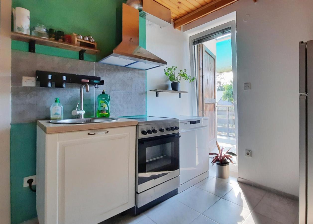 בלד Deerwood Villa-Modern Cozy Apartment With Castle View מראה חיצוני תמונה